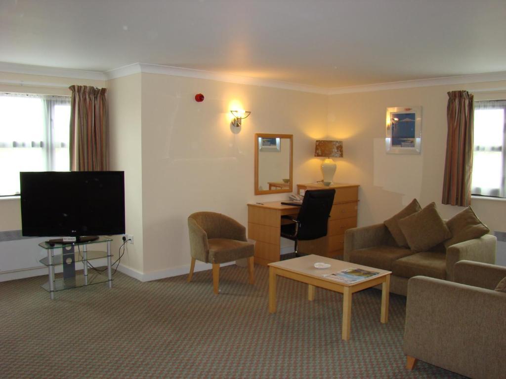 The Wiltshire Hotel, Golf And Leisure Resort Swindon Rom bilde